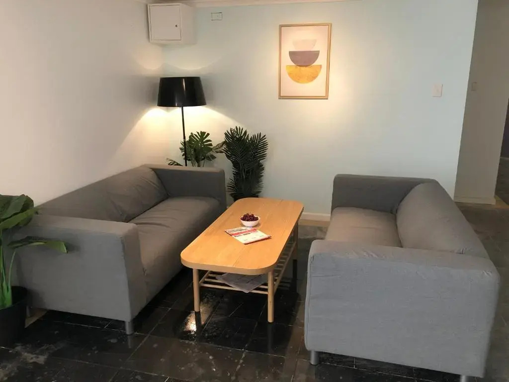 Private room in City Central!