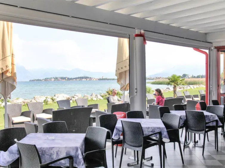 Poggio Al Lago Apartments & Rooms