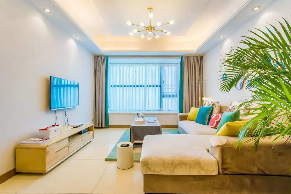 Locals Boutique Apartment Huafa Plaza 37