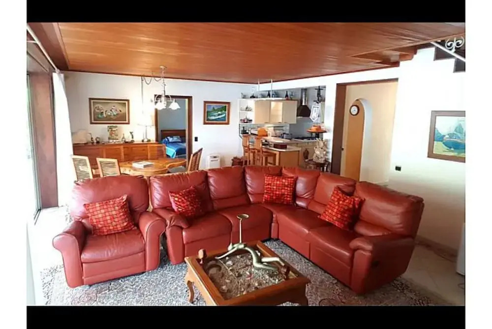 Villa Oramarama