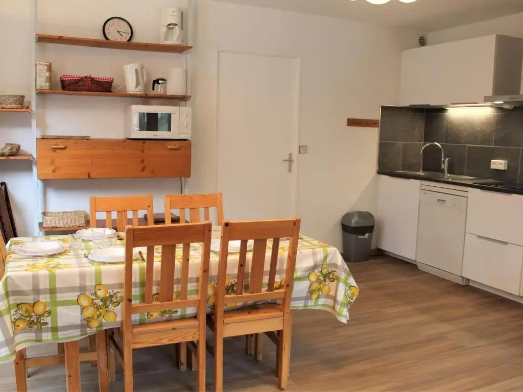 Appartement Vars, 3 pièces, 8 personnes - FR-1-330B-125