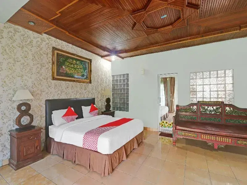 OYO 113500 Hotel R Cantika Syariah
