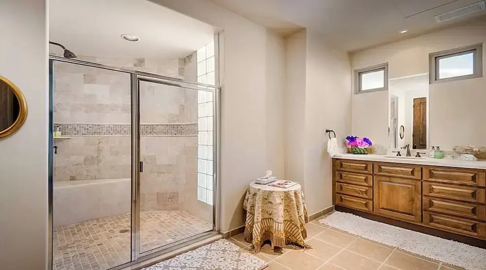 Condo Bella Sirena 805 C by Kivoya