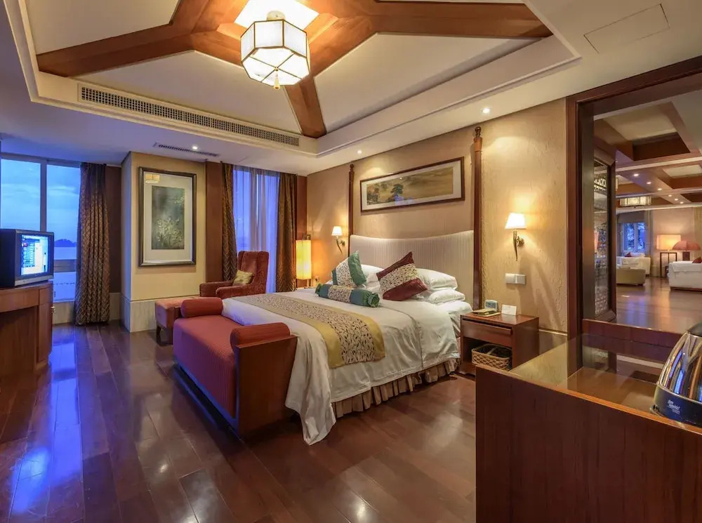 Qiandao Hu Kirin Peninsula Resort Villa