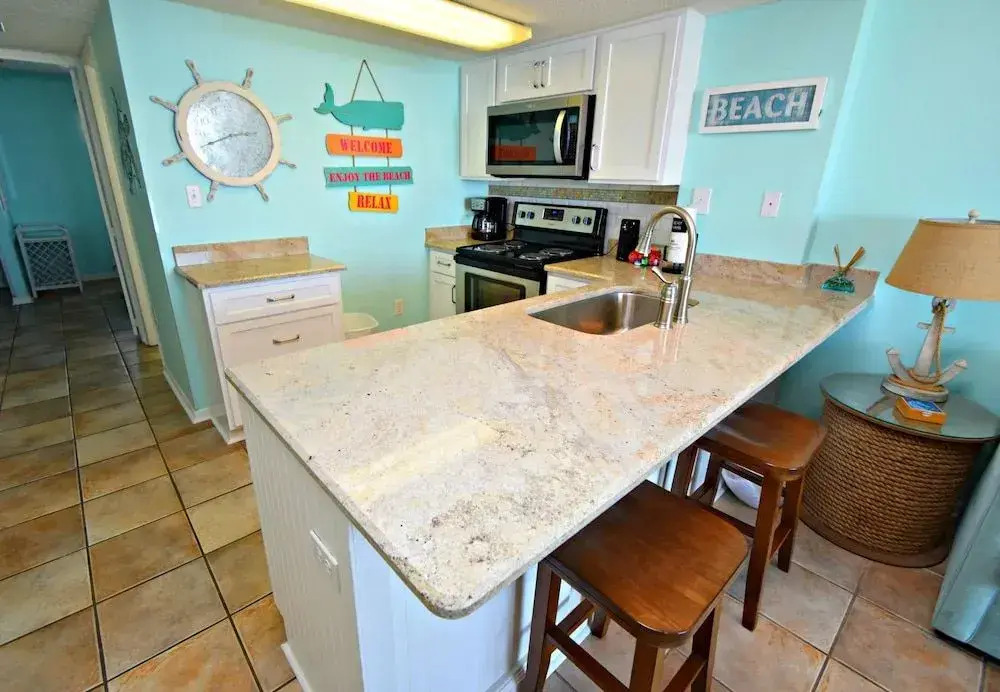 Gulf Shores Surf & Racquet Club 706A by RedAwning