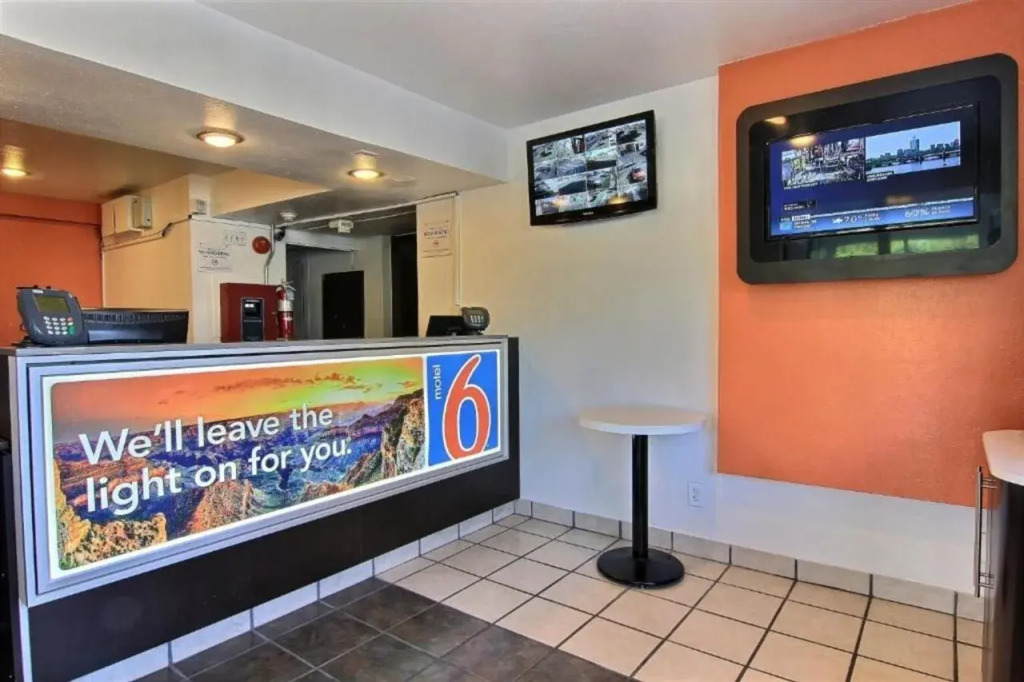 Motel 6-Austin, TX - North