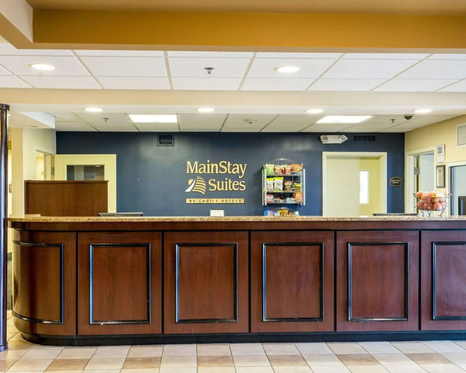 Mainstay Suites Dover