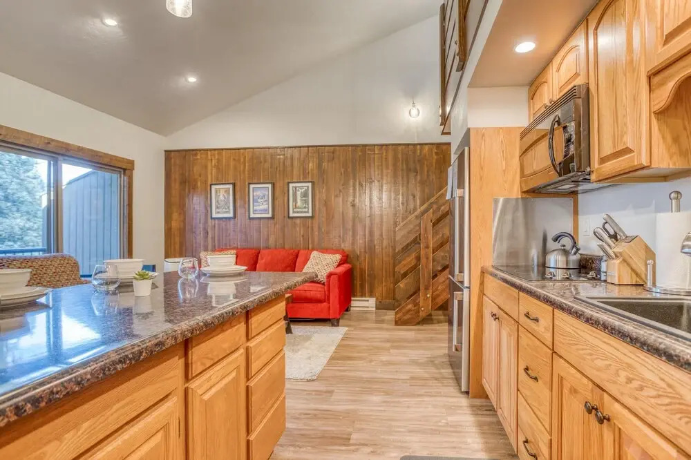 Ski House 237