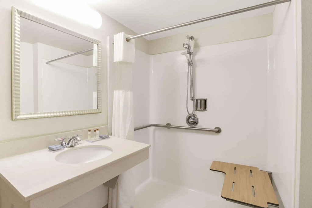 Wingate by Wyndham Bridgeport Clarksburg