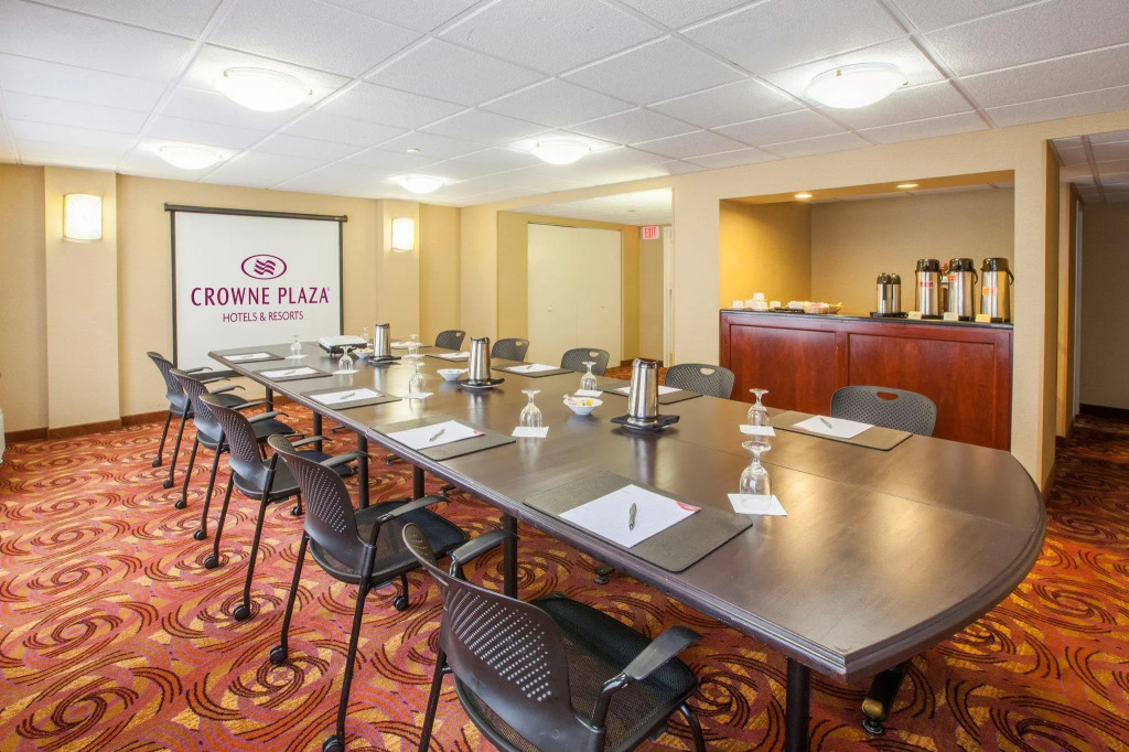 Crowne Plaza Englewood by IHG
