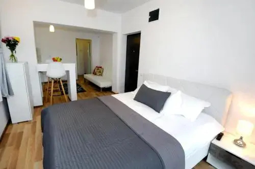 Yael Luxury Apartments 1