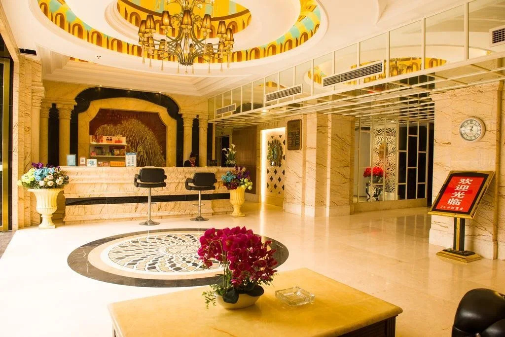 Thousands of Fortunes Hotel