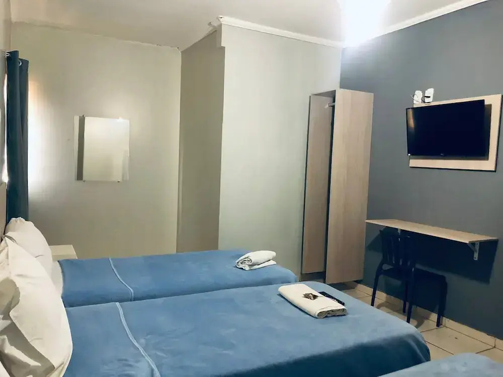 Hotel Rio Verde