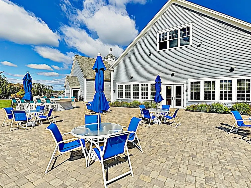 24 Arundel - 2 Br Home