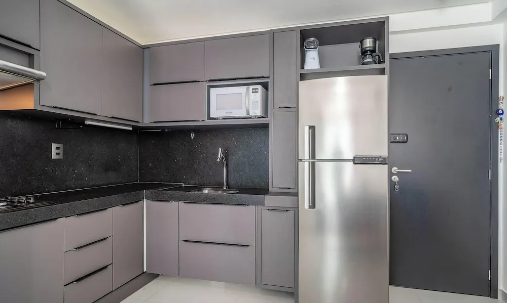 Comfort and Convenience Just 850m From Tambau Beach - Onws