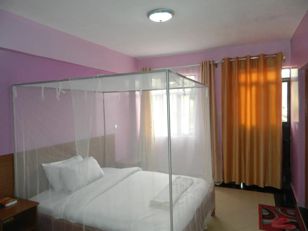 Chrysalis Guest House and Restaurant