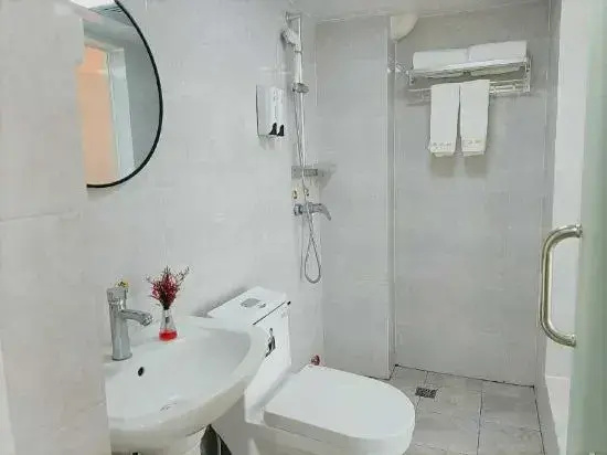 Huaqianshu Youth Hotel (Guilin Liangjiang International Airport Branch)