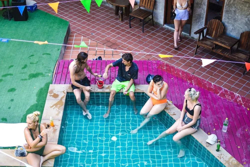 Mad Monkey Koh Phangan Hostel - Adults Only