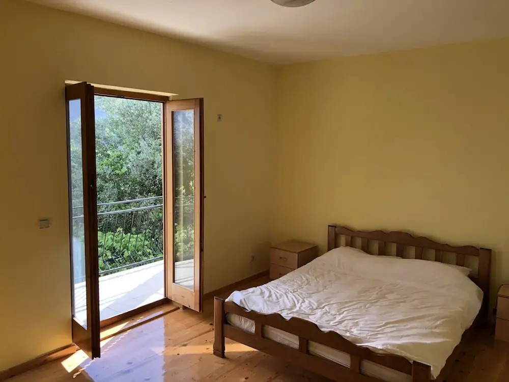 2 Bedroom Apartment With Beautiful Views