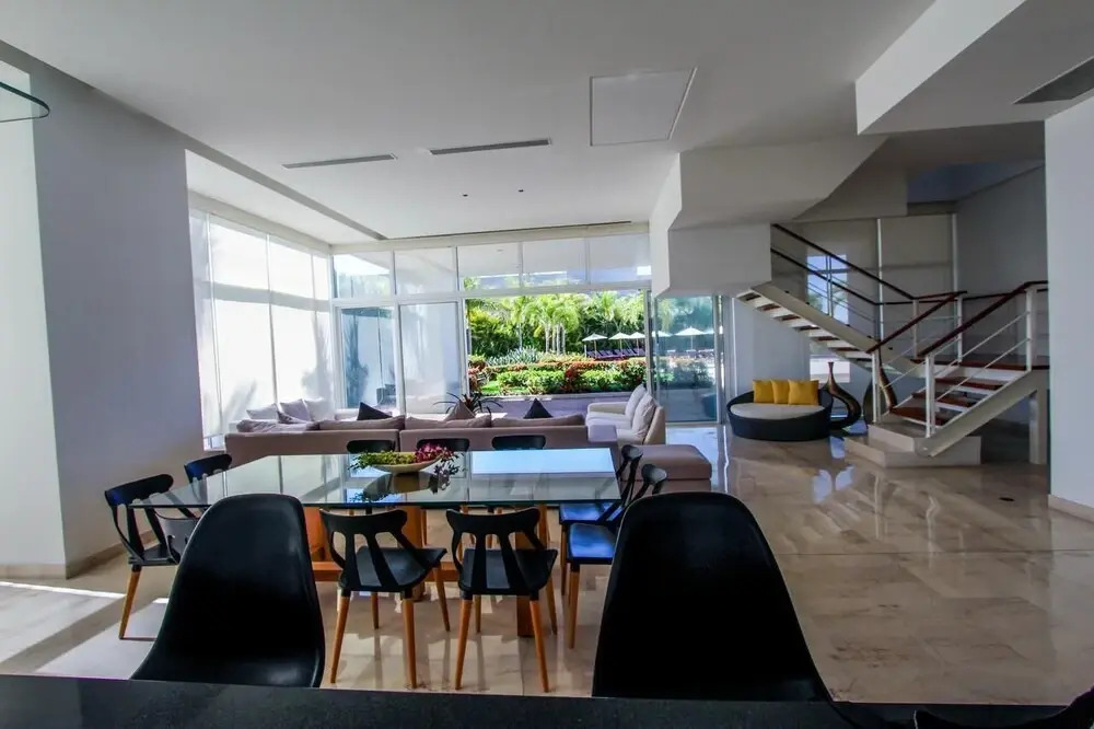 Luxury Apartment in Marina Vallarta-garden