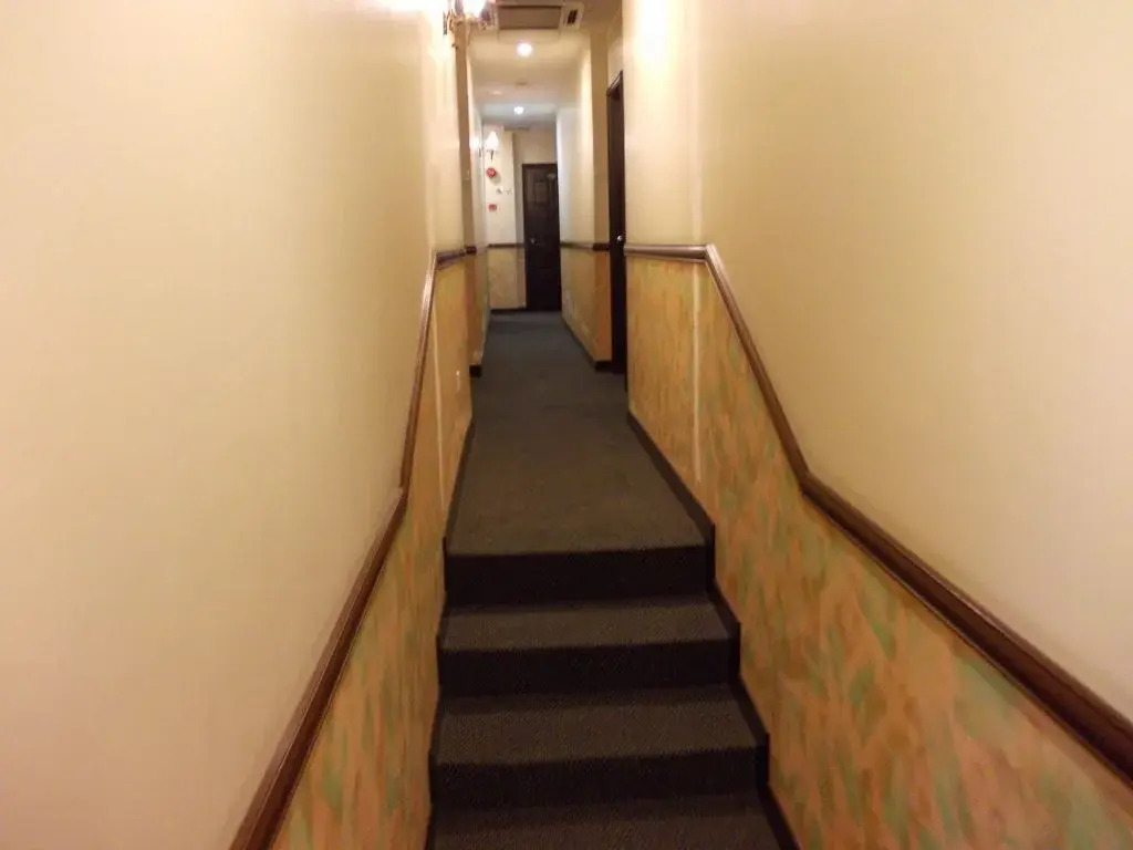 89968 Sri Sutra Hotel