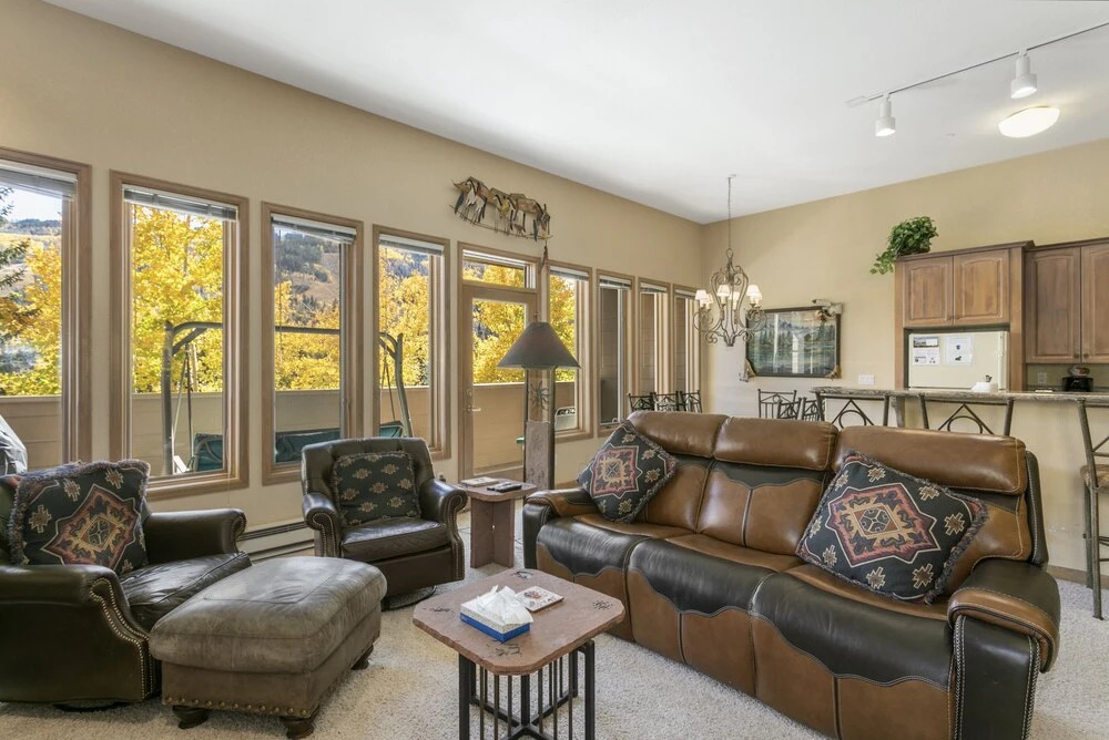 Sunvail Condos 31e 3 Bedroom Condo by RedAwning