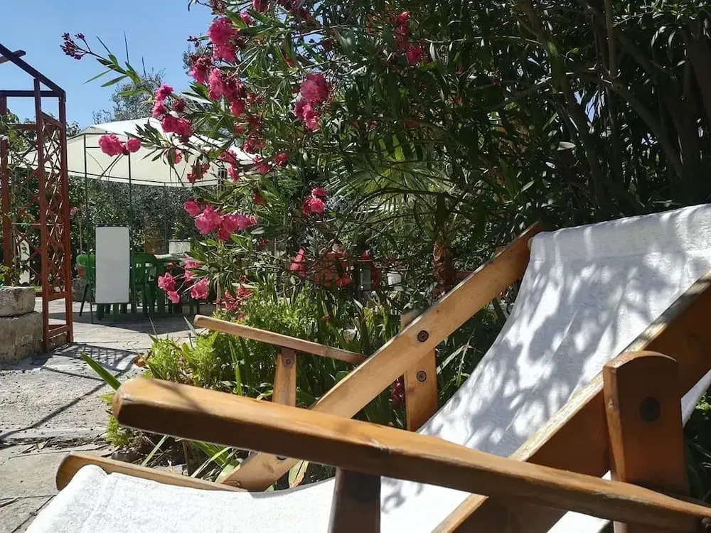 B&B Secret Garden