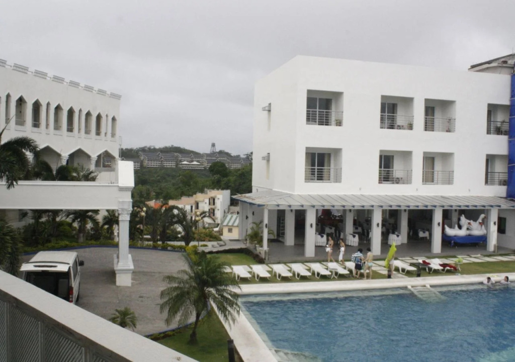 Grand Vista Resort & Spa