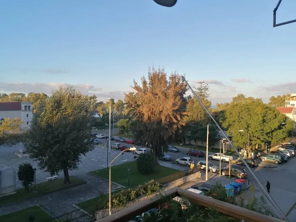 3BD Apartment in the Center