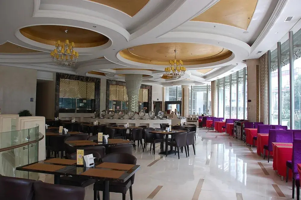 Spring Dream Hotel