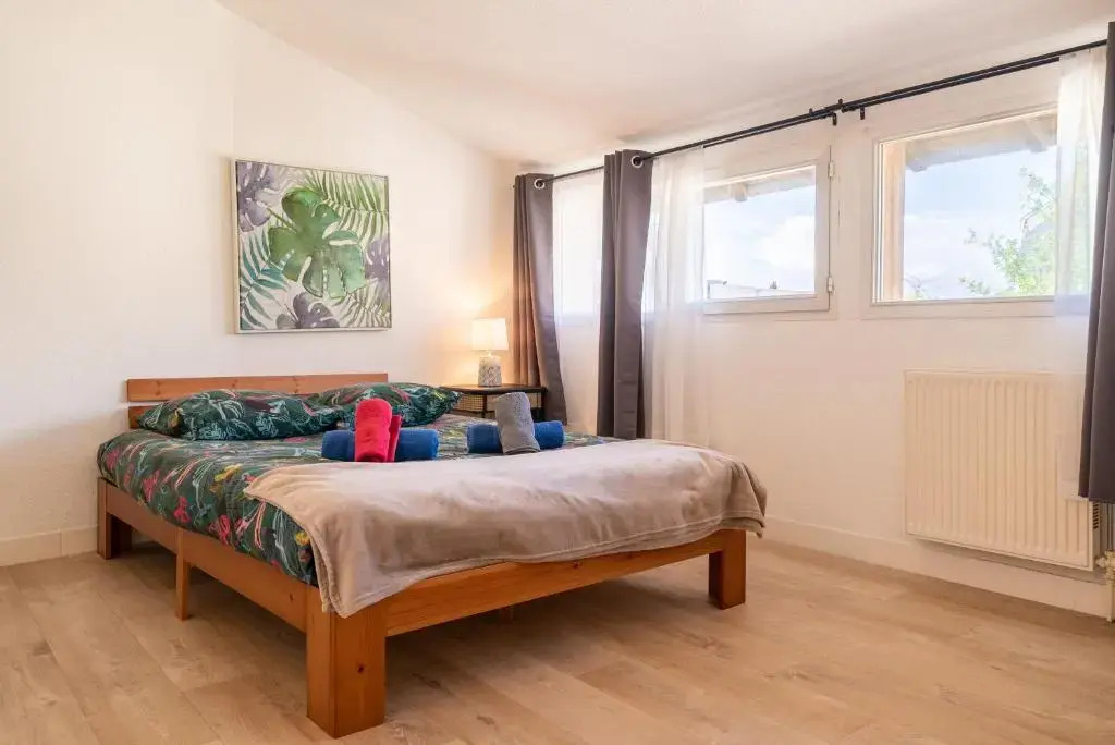 Duplex Lafargue 80m² avec espace de Coliving Salle de sport/Baby-foot/Xbox One