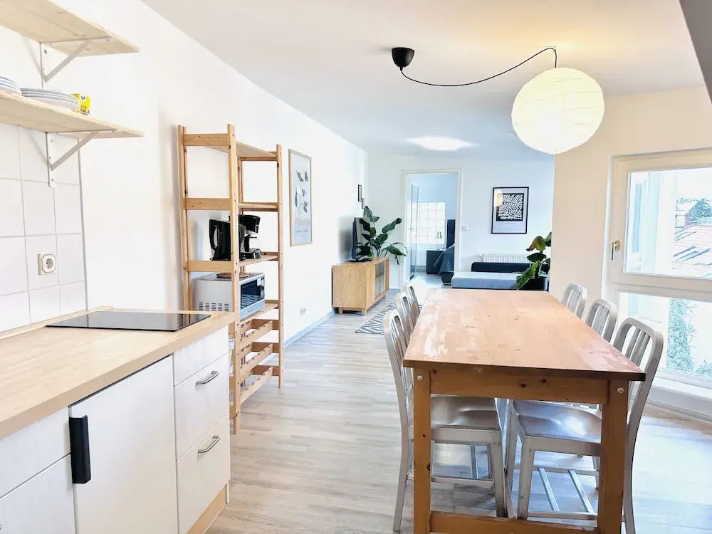 Apartmenthaus am Dom - Zentrum & Ruhige Lage, Perfekt für Business Trip, Auch für Familie, Viel Platz mit Küche