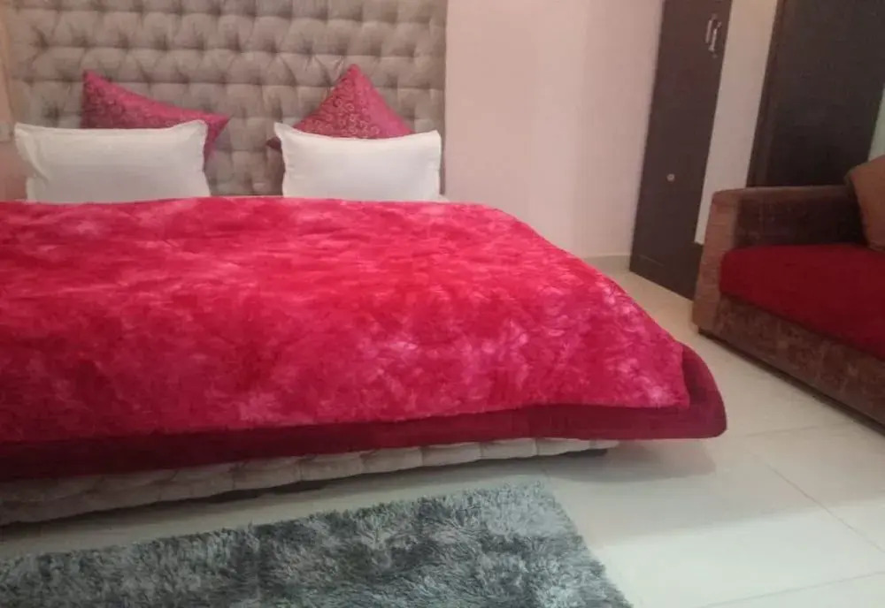 Sunflower Hostel & Hotel