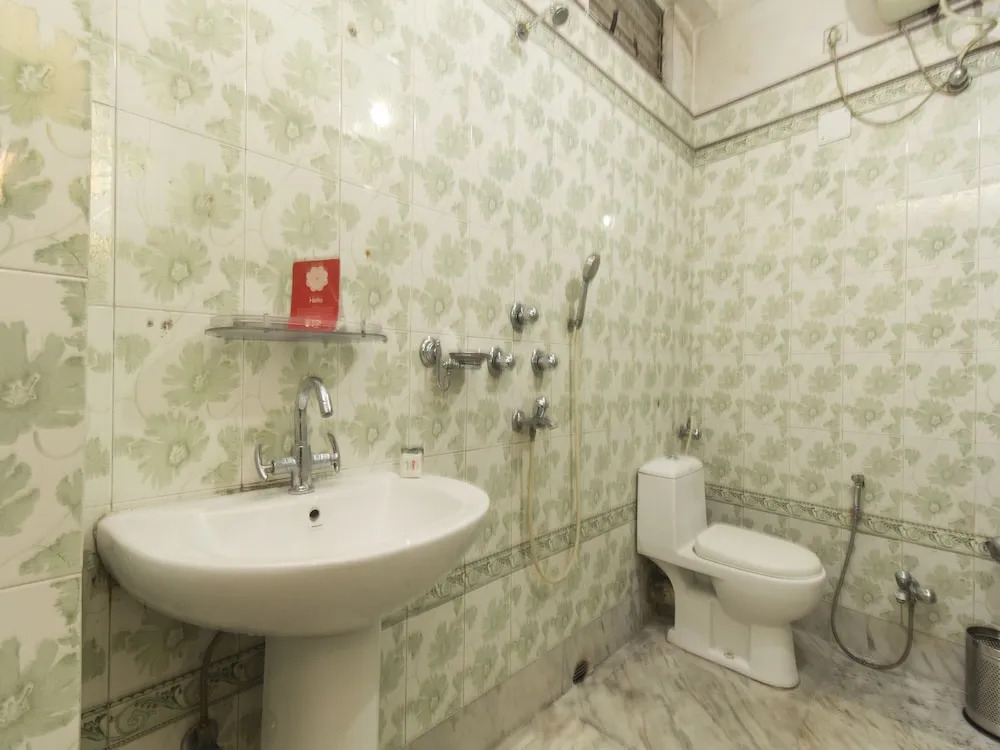 OYO 10908 Hotel North Point