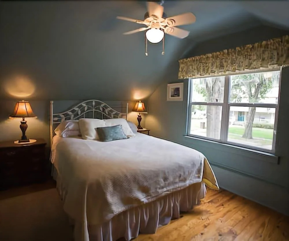 Mount Dora Cottages