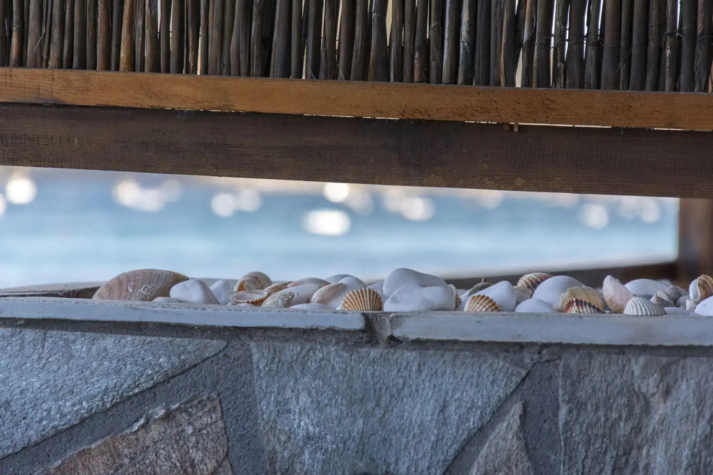 Poseidon Apartments
