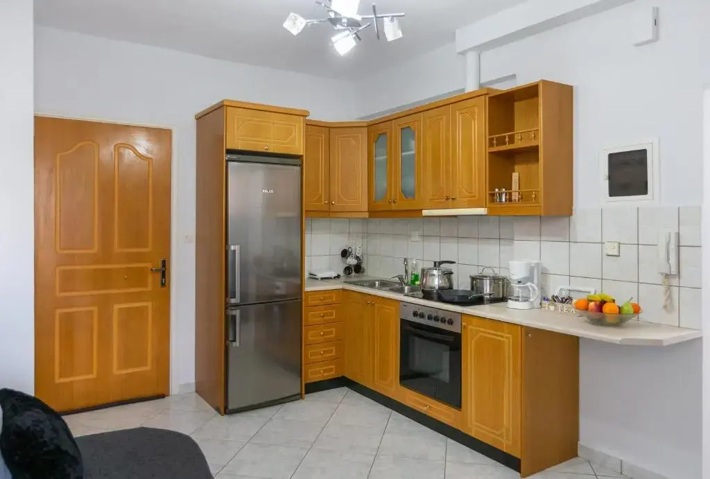 Liros House
