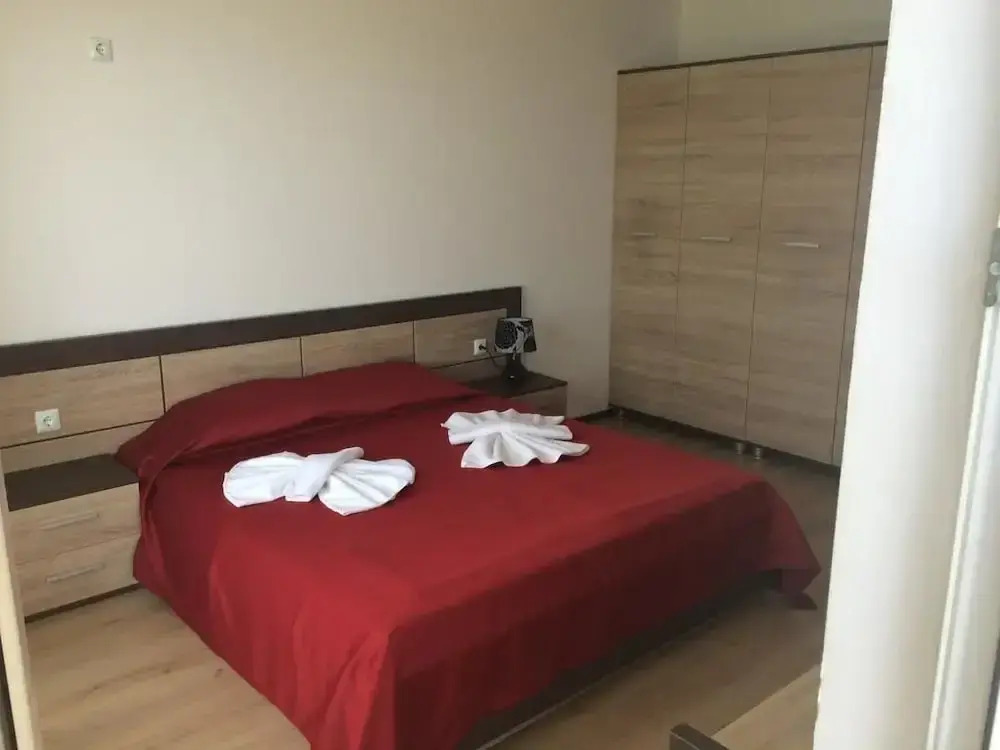 Sunrise Apartments, Pomorie