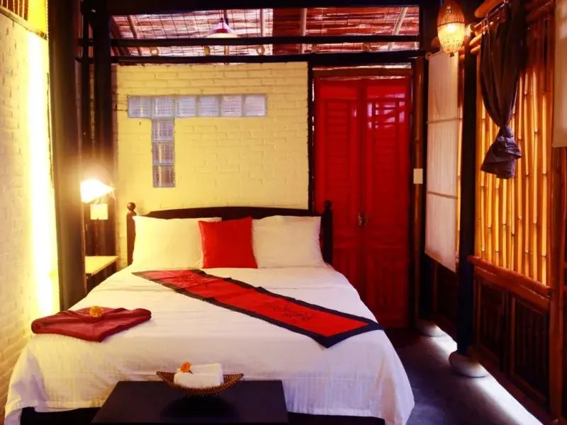 Golden Lantern Homestay Hoi An