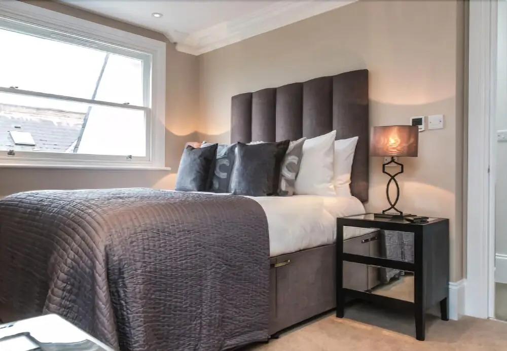 Rouge Estate Ealing