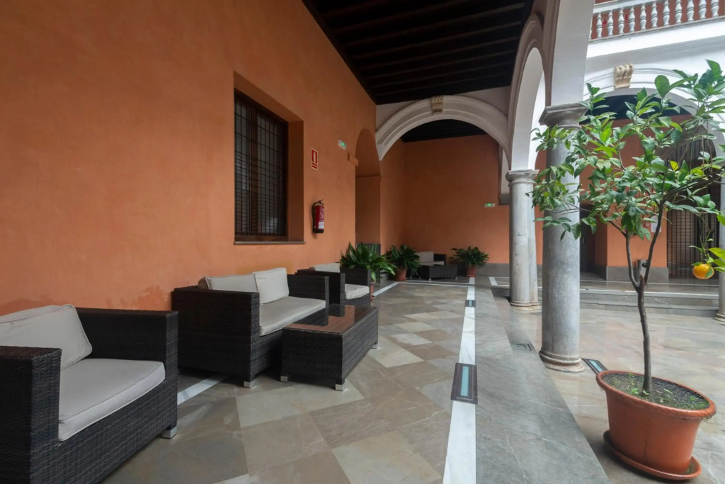 Apartamentos Palacio de los Jerónimos