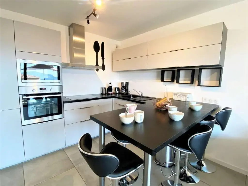 Appartement Porticcio, 3 pièces, 6 personnes - FR-1-61-500