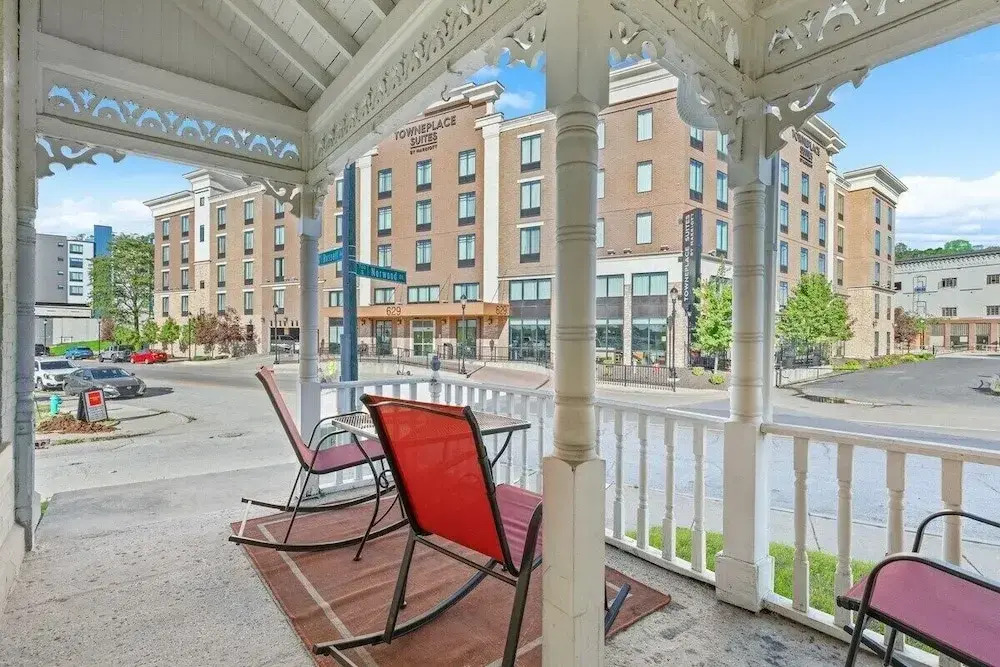 Indy Stadium Villas 702