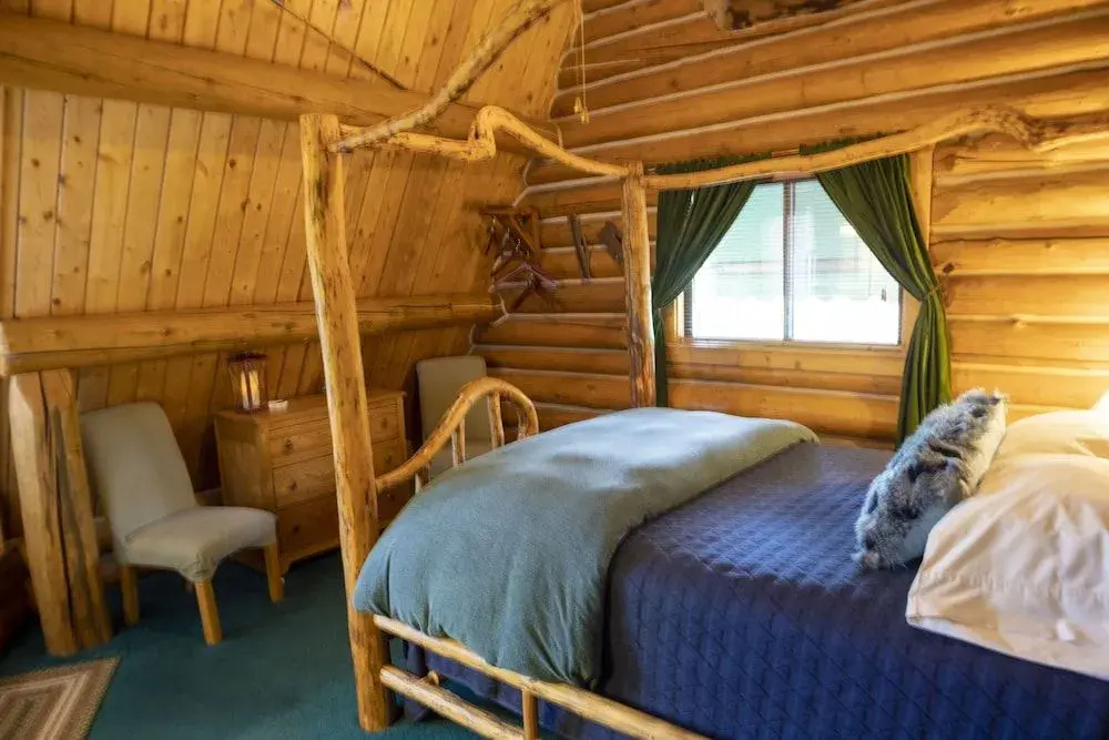 Snowberry Inn Bed & Breakfast