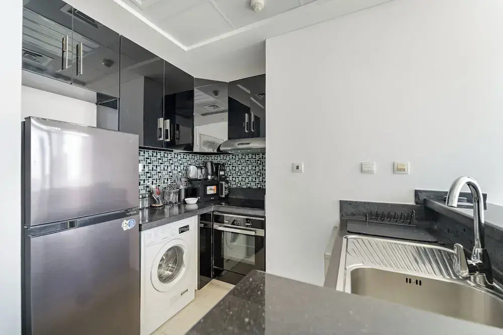 HiGuests - Exceptional Apt with Furnished Terrace By the Sea