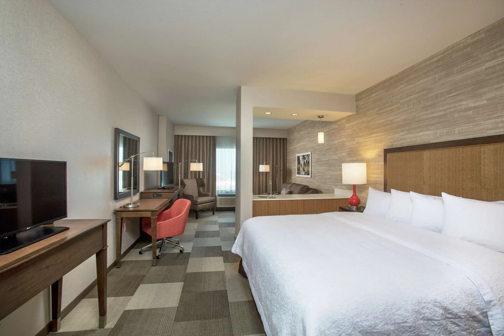 Hampton Inn & Suites Oahu Kapolei