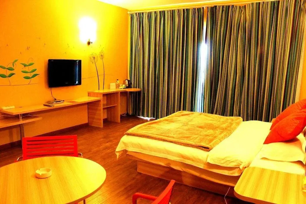 Dock Hotel