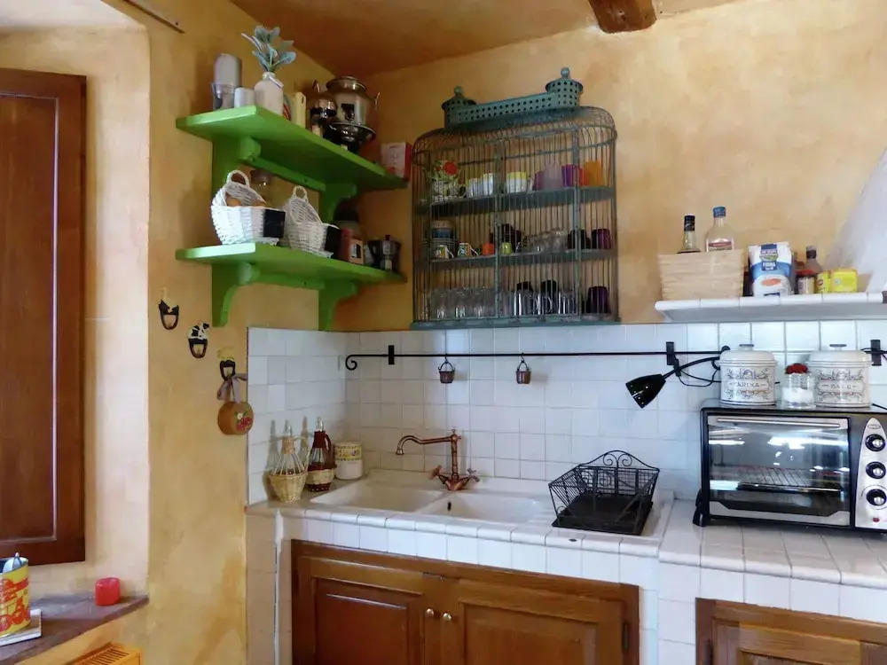 Tranquil Villa in San Romano di Garfagnana with Hot Tub