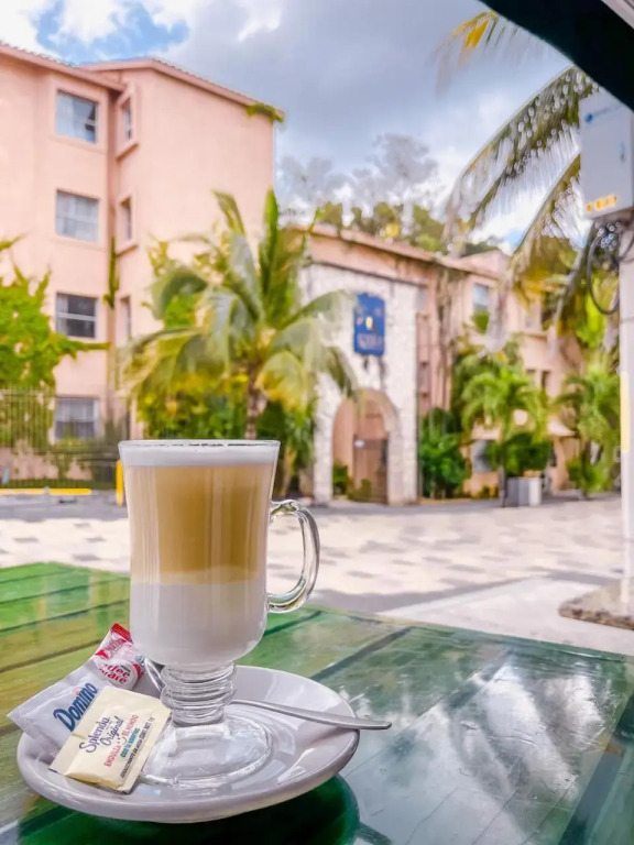 Moongate Hotel