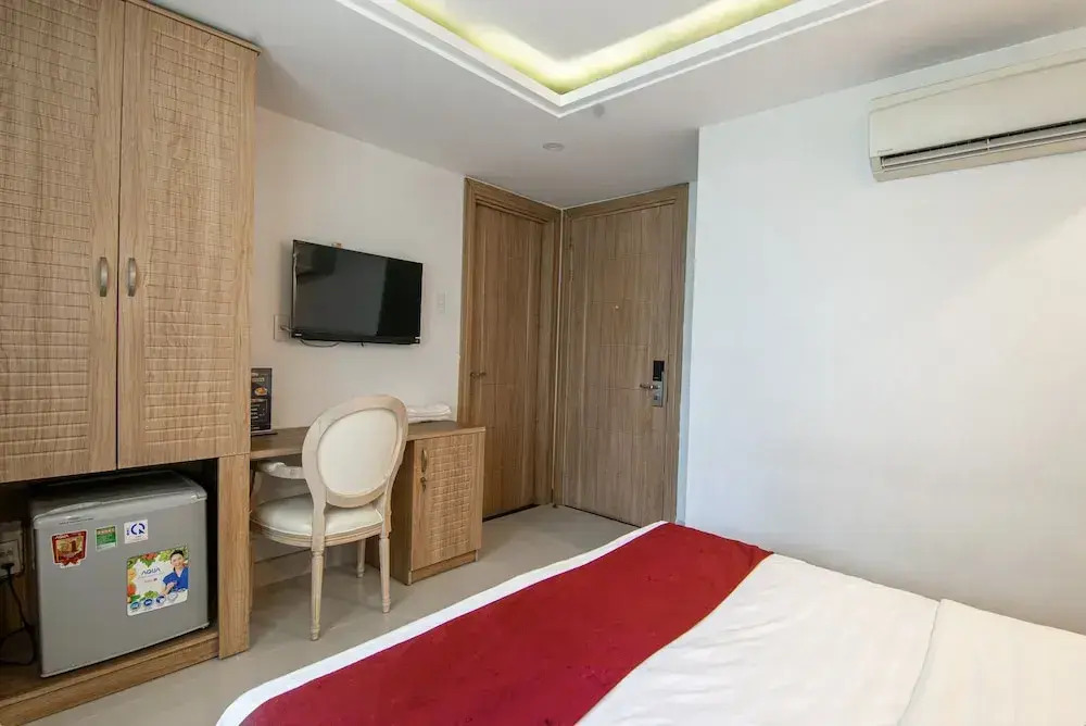Diamond Hotel